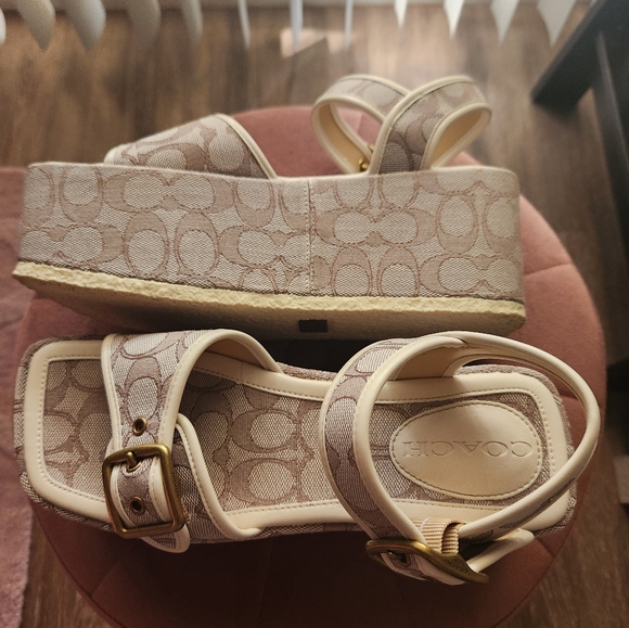 Coach flatforms - Picture 3 of 7